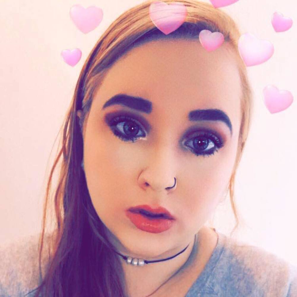 Meet your Posher, Lochlyn